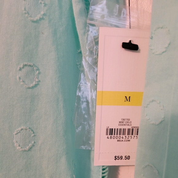 Crown & Ivy NWT blouse - Picture 2 of 4